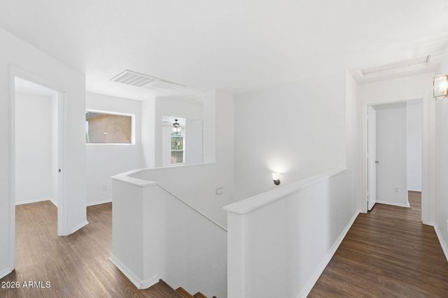 12422 W EL NIDO Lane, Litchfield Park, AZ 85340