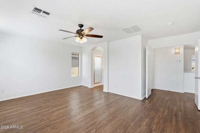 12422 W EL NIDO Lane, Litchfield Park, AZ 85340