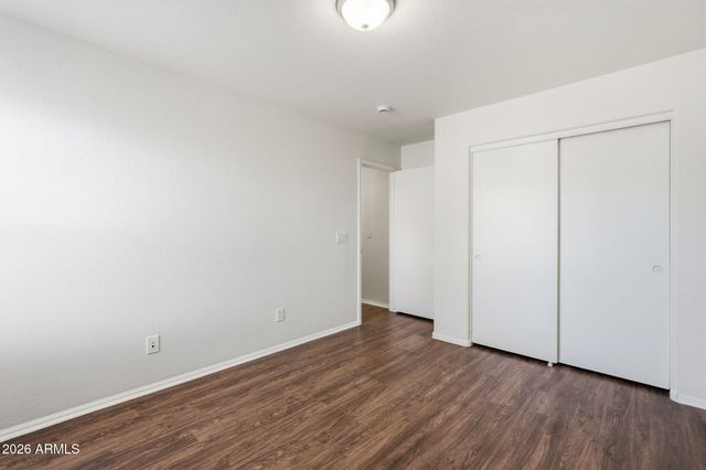 12422 W EL NIDO Lane, Litchfield Park, AZ 85340