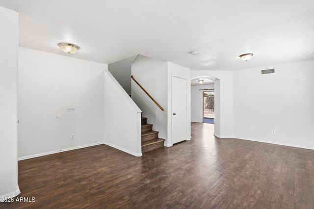 12422 W EL NIDO Lane, Litchfield Park, AZ 85340