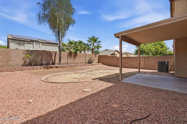 12422 W EL NIDO Lane, Litchfield Park, AZ 85340