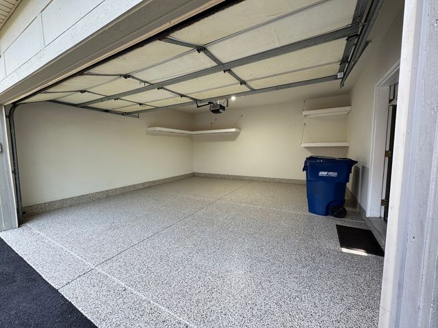 2268 VANDERBILT Drive 2268, Geneva, IL 60134
