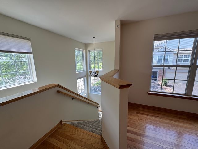 2268 VANDERBILT Drive 2268, Geneva, IL 60134
