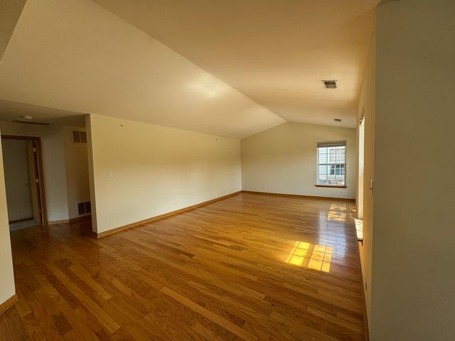 2268 VANDERBILT Drive 2268, Geneva, IL 60134