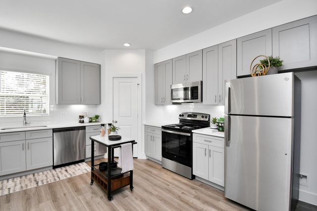 2006 Laverne Willow Lane A, Houston, TX 77080