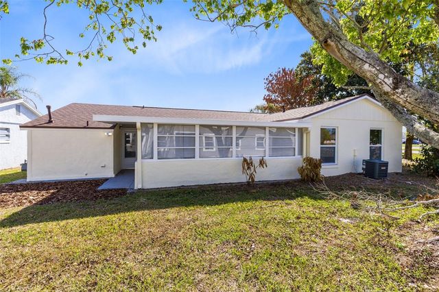 10230 GENESEE LANE, Orlando, FL 32821