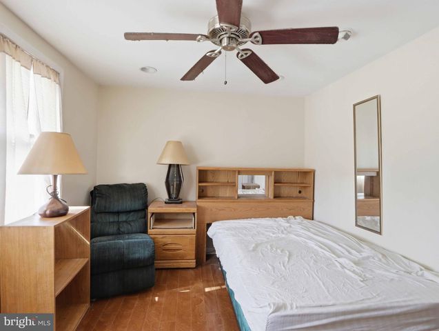 2957 FREEWAY FWY, Baltimore, MD 21227