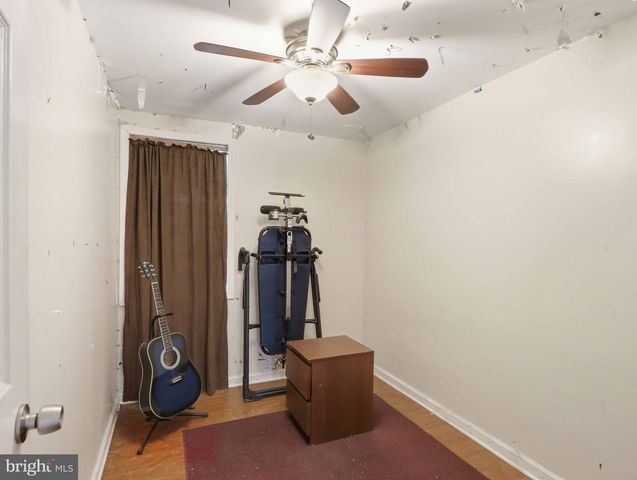 2957 FREEWAY FWY, Baltimore, MD 21227