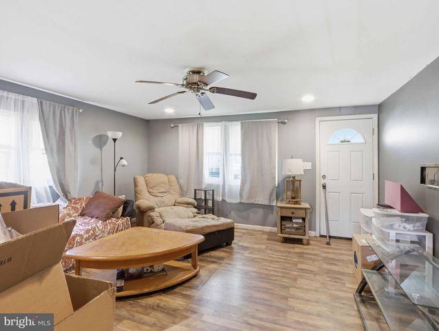 2957 FREEWAY FWY, Baltimore, MD 21227
