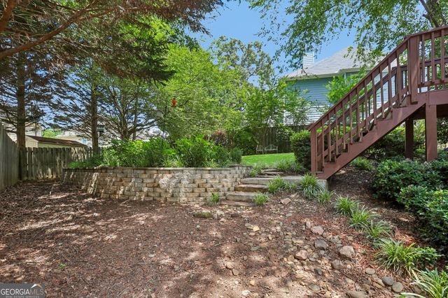 631 Catamount Way SW, Lilburn, GA 30047