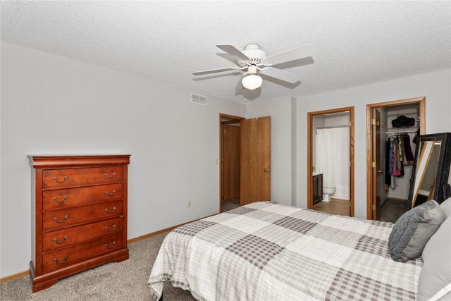 9635 Quail Ridge, Urbandale, IA 50322