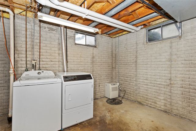 9635 Quail Ridge, Urbandale, IA 50322