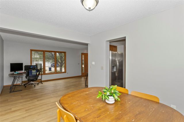 9635 Quail Ridge, Urbandale, IA 50322