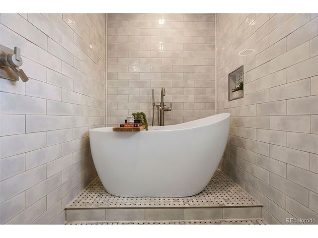 7863 Windfont Row, Parker, CO 80134