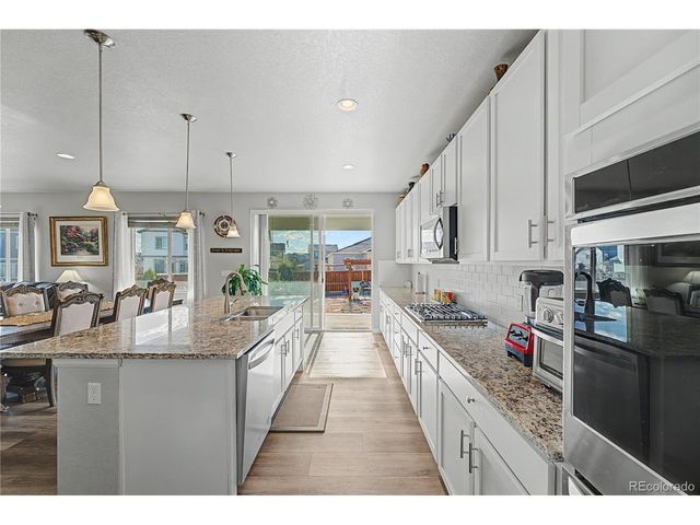 11747 Newport St, Thornton, CO 80233