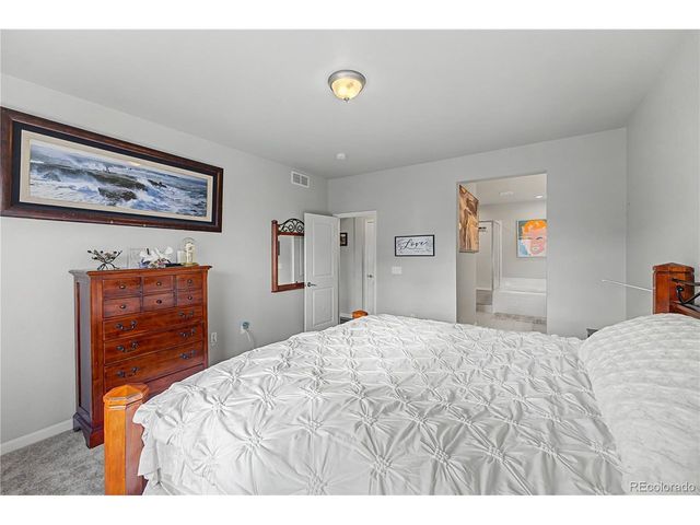 11747 Newport St, Thornton, CO 80233