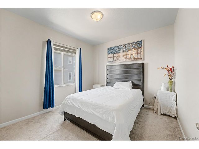 11747 Newport St, Thornton, CO 80233