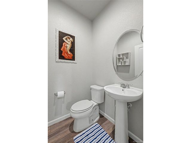 11747 Newport St, Thornton, CO 80233