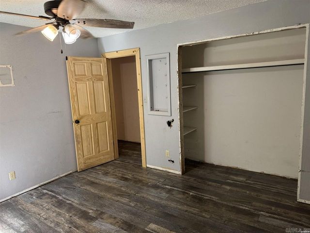 1541 Kennedy Road, Glenwood, AR 71943