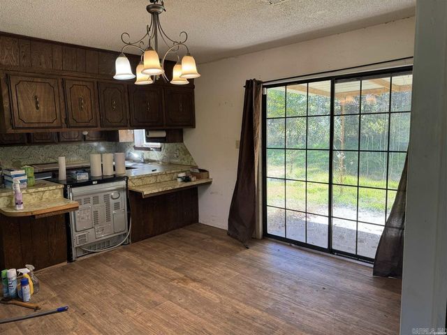 1541 Kennedy Road, Glenwood, AR 71943