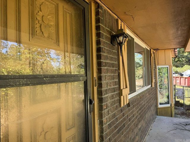 1541 Kennedy Road, Glenwood, AR 71943