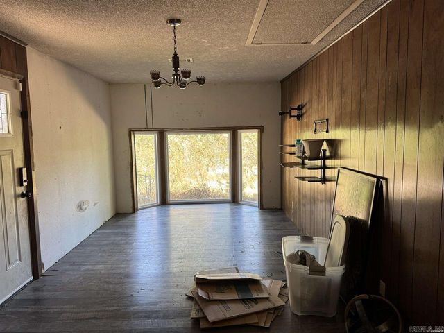 1541 Kennedy Road, Glenwood, AR 71943