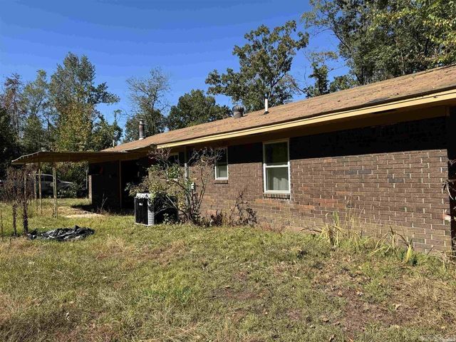 1541 Kennedy Road, Glenwood, AR 71943