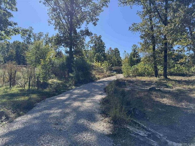 1541 Kennedy Road, Glenwood, AR 71943