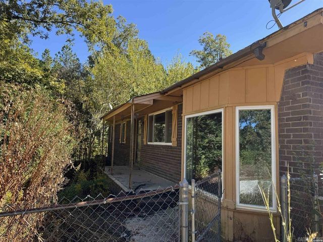 1541 Kennedy Road, Glenwood, AR 71943