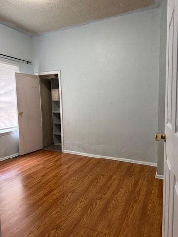 2512 Everett Avenue, Kansas City, KS 66102