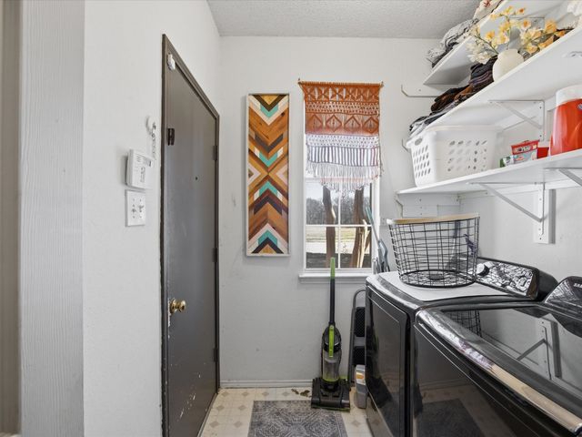 7921 Crystal Creek Circle, Fort Worth, TX 76137