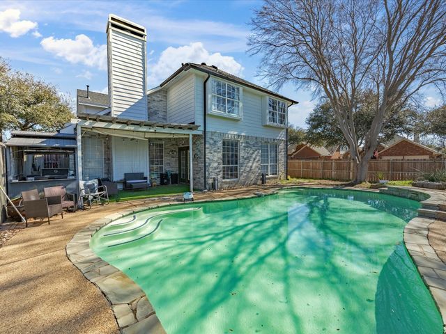 7921 Crystal Creek Circle, Fort Worth, TX 76137