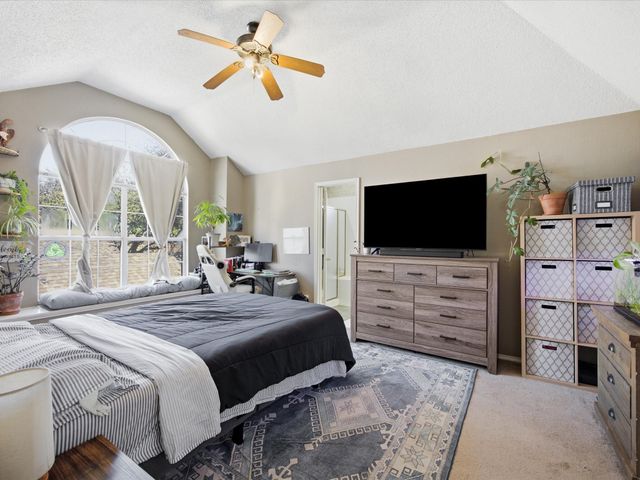 7921 Crystal Creek Circle, Fort Worth, TX 76137