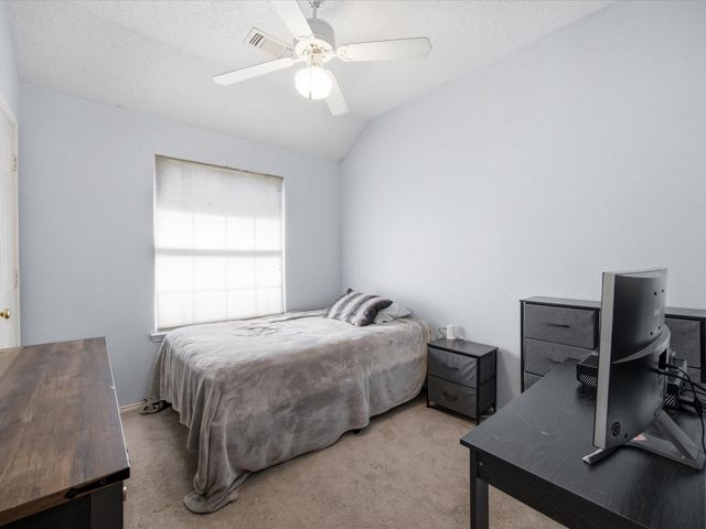 7921 Crystal Creek Circle, Fort Worth, TX 76137