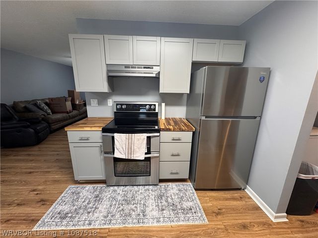 34062 Midway Road, Poteau, OK 74953