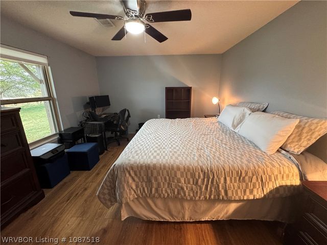 34062 Midway Road, Poteau, OK 74953