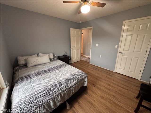 34062 Midway Road, Poteau, OK 74953