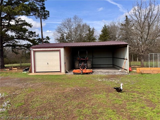 34062 Midway Road, Poteau, OK 74953