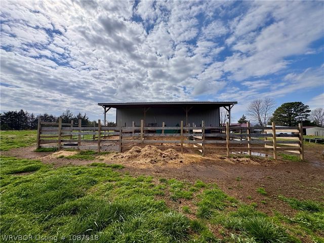 34062 Midway Road, Poteau, OK 74953