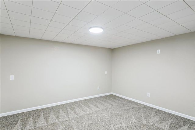 971 N Westlink Ave, Wichita, KS 67212