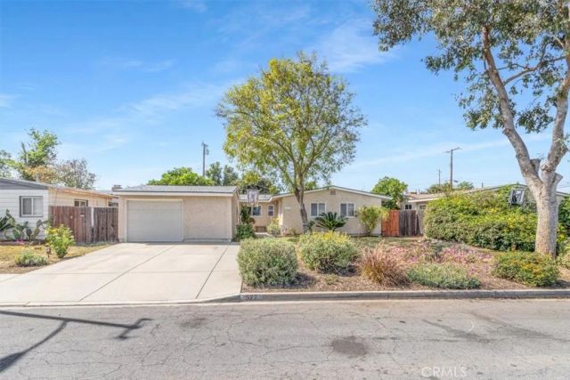 527 Melham, La Puente, CA 91744
