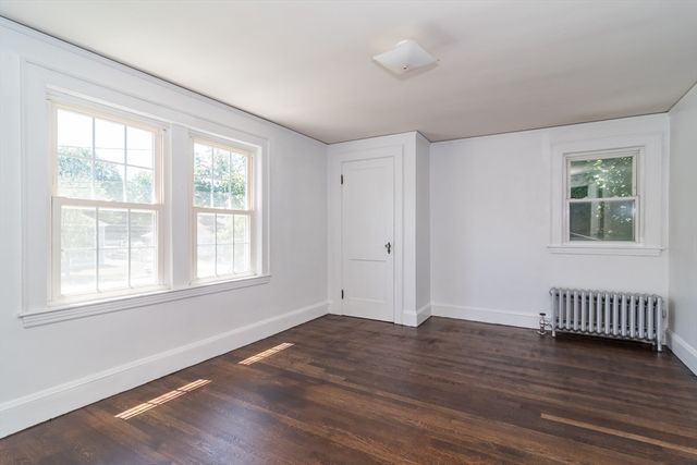 847 Worcester St, Wellesley, MA 02481