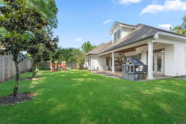 13604 Paddington Ln, Baton Rouge, LA 70810