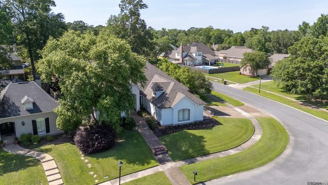 13604 Paddington Ln, Baton Rouge, LA 70810