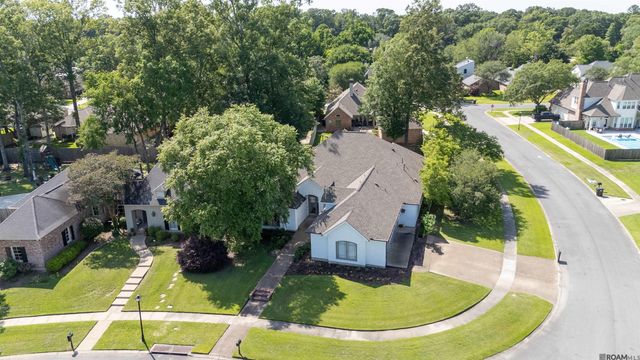 13604 Paddington Ln, Baton Rouge, LA 70810