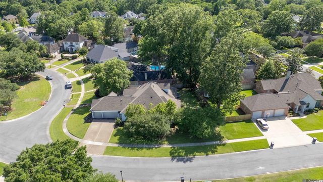 13604 Paddington Ln, Baton Rouge, LA 70810