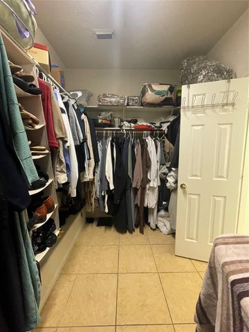 26864 Calgary Pointe Drive, Kingwood, TX 77339