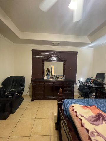 26864 Calgary Pointe Drive, Kingwood, TX 77339