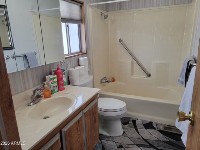 2460 E Main Street E13, Mesa, AZ 85213