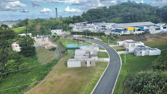 Lot 5 D’COVE, Guaynabo, PR 00969